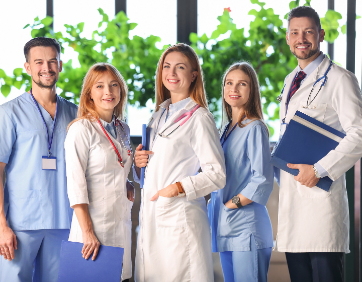 Zespół kliniki — strona internetowa dla lekarzy i klinik we Wrocławiu
